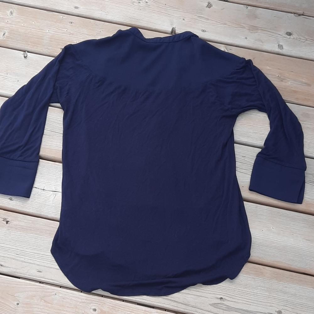 Navy top - Picture 7 of 7